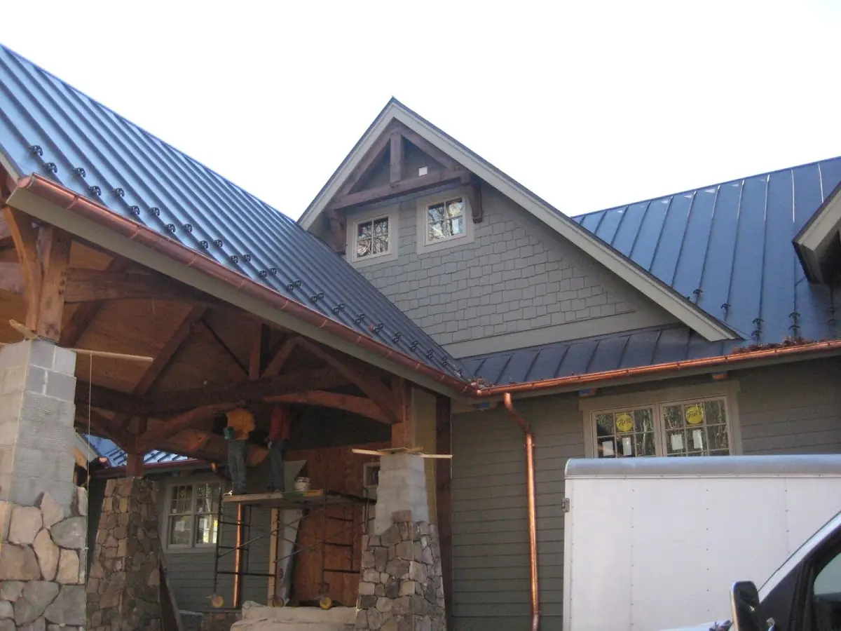 Craftsman Roofing team delivering quality roofing work in Hendrickson Corners